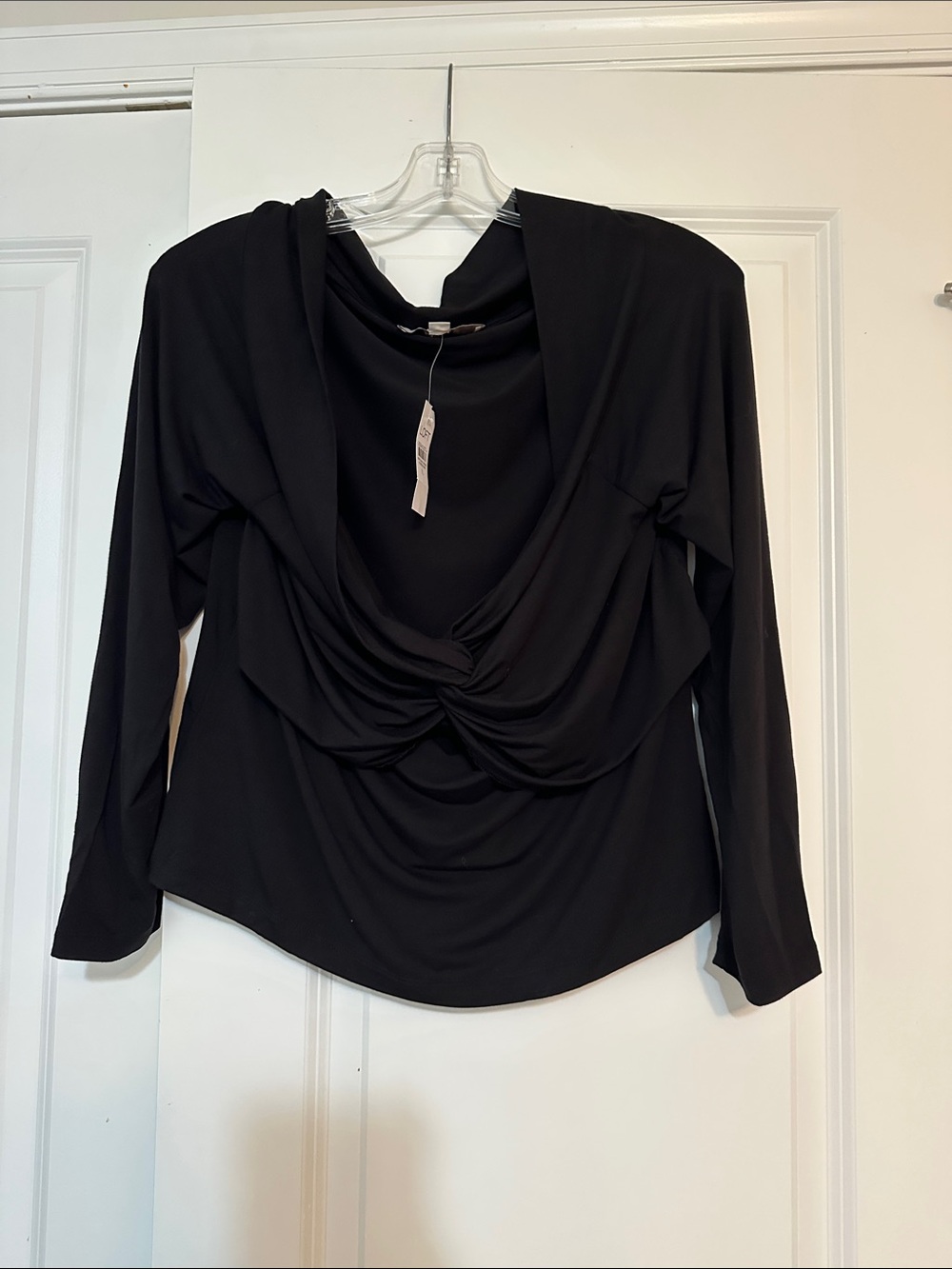 NWT sz XL Loft Black twist front 3/4 sleeve top with a draped surplice neckline